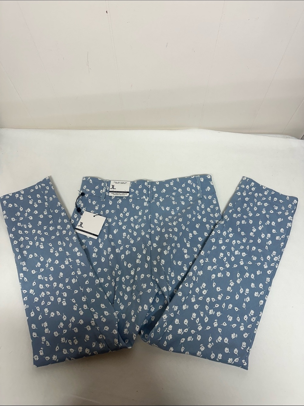 Jules & Leopold Dusty Blue Floral Pull-On Slim Pants